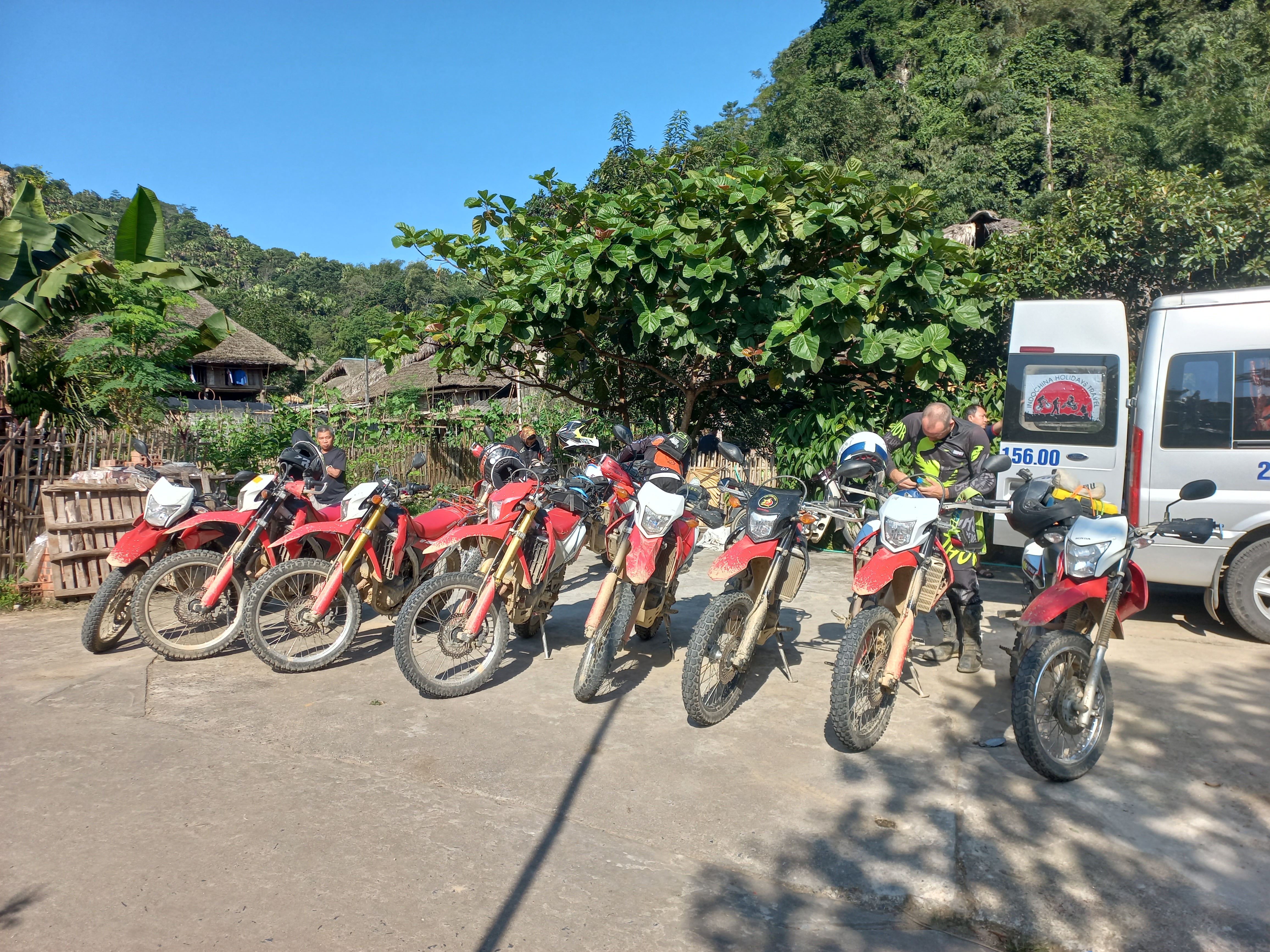 10 Days Southern Laos Motorbike Tours