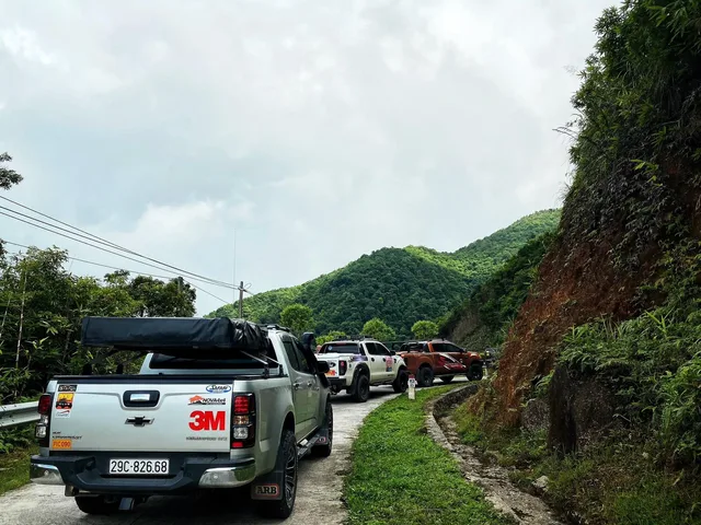 10 Days Laos Adventure Tour By 4x4WD Tours