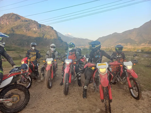 3 Days Luang Prabang Motorbike Tour to Jungle Trails and Plain of Jars